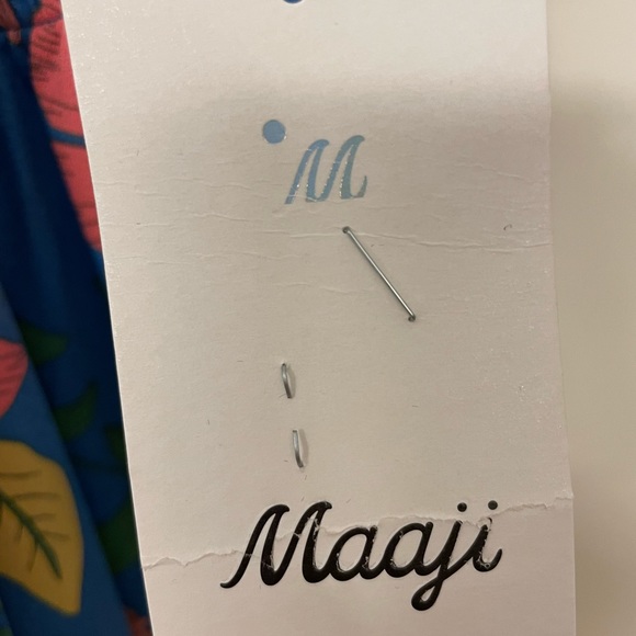 Maaji Floral Star Flower Maxi Dress Lace Up Back Medium NWT $138 - Picture 12 of 15